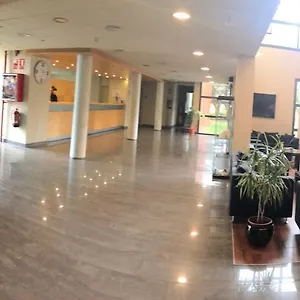 hotel-les-torres.catalonia-hotels.com/